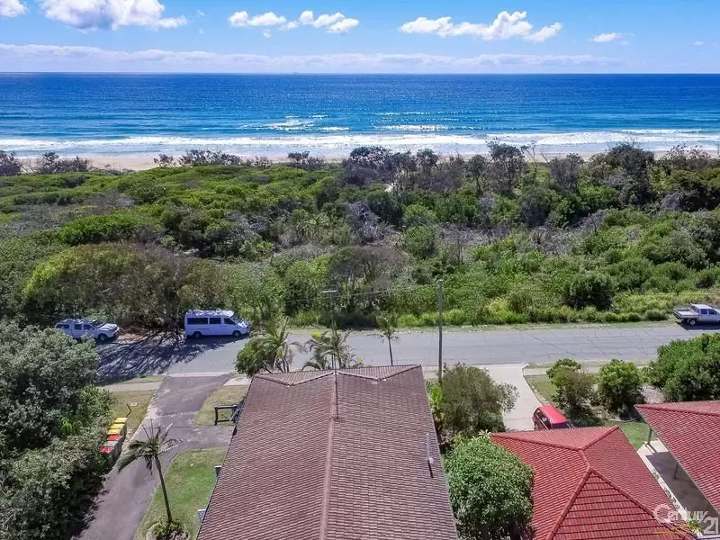 Photo #4: 2/58 Peregian Esplanade, Peregian Beach - Sold by Ray White Noosa