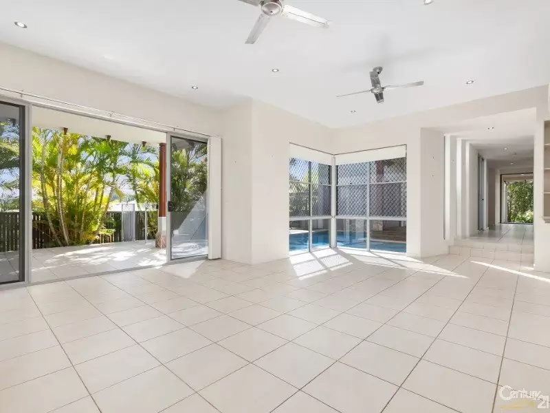 Photo #10: 4 Nicklaus Lane, Peregian Springs - Sold by Ray White Noosa