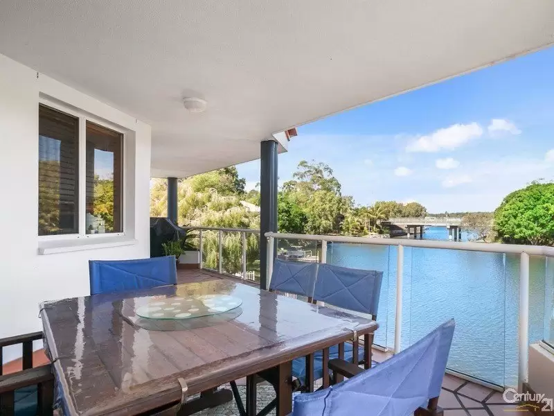 Photo #13: 4/5 Hygieta Street, Noosa Waters - Sold by Ray White Noosa
