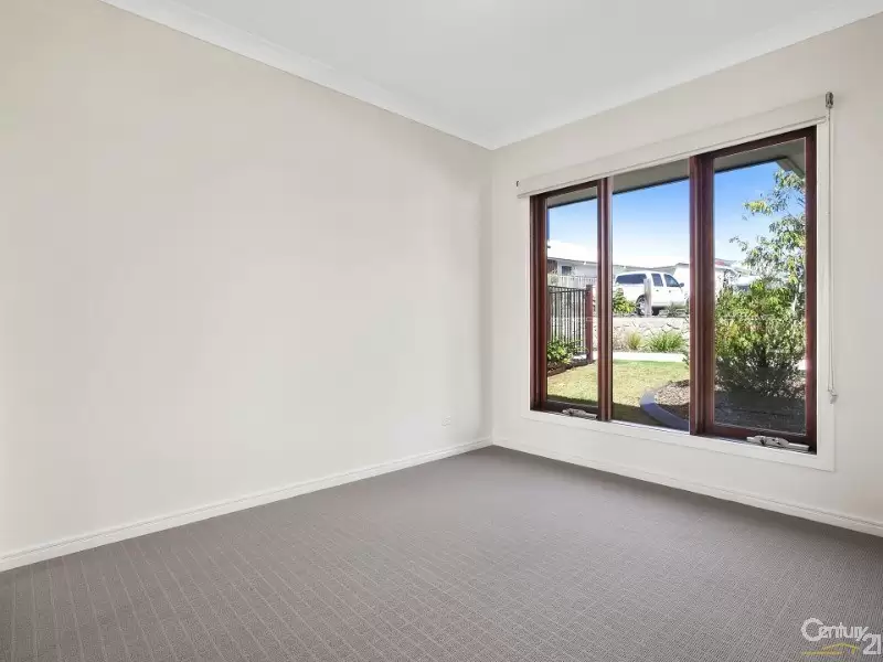 Photo #13: 25 Radiata Place, Peregian Springs - Sold by Ray White Noosa