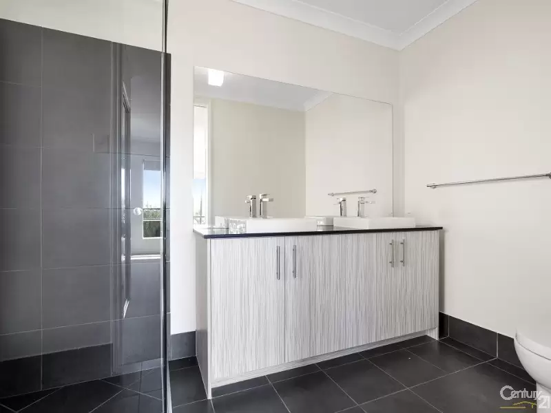Photo #7: 25 Radiata Place, Peregian Springs - Sold by Ray White Noosa