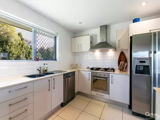 42 Glen Abby Avenue, Peregian Springs Sold by Ray White Noosa - image 2