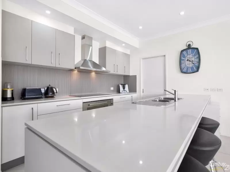 Photo #6: 18  Doral Drive, Peregian Springs - Sold by Ray White Noosa