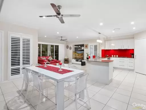 19 Glen Abby Avenue, Peregian Springs Sold by Ray White Noosa - image 2