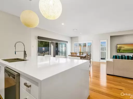 8 Waterville Way, Peregian Springs Sold by Ray White Noosa - image 7