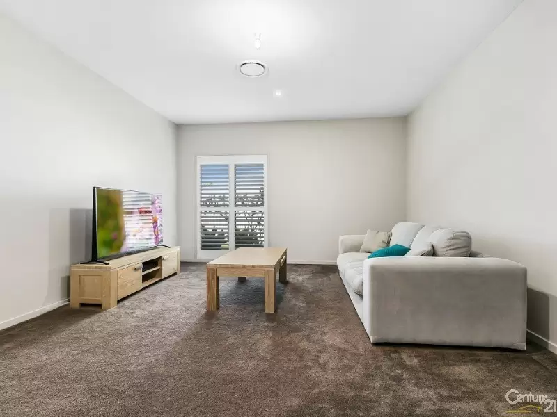 Photo #8: 8 Waterville Way, Peregian Springs - Sold by Ray White Noosa