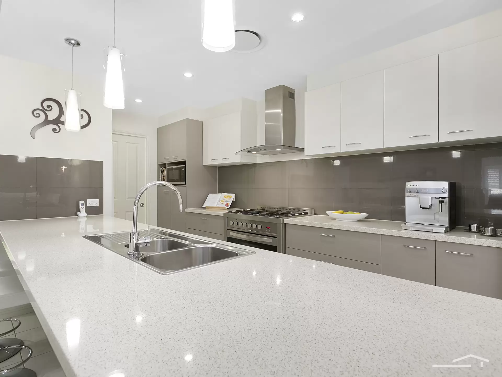 Photo #2: 22 Augusta Circuit, Peregian Springs - Sold by Ray White Noosa