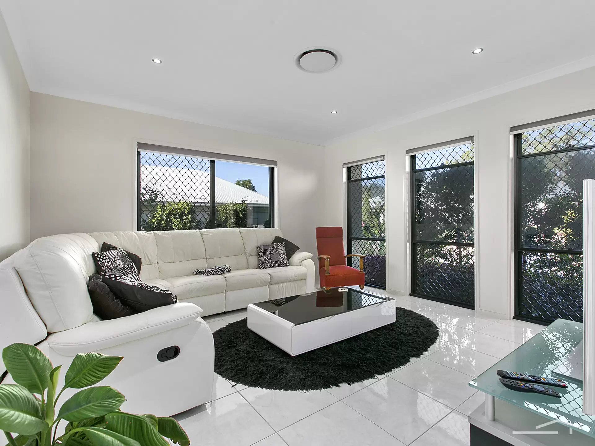 Photo #8: 38 Augusta Circuit, Peregian Springs - Sold by Ray White Noosa