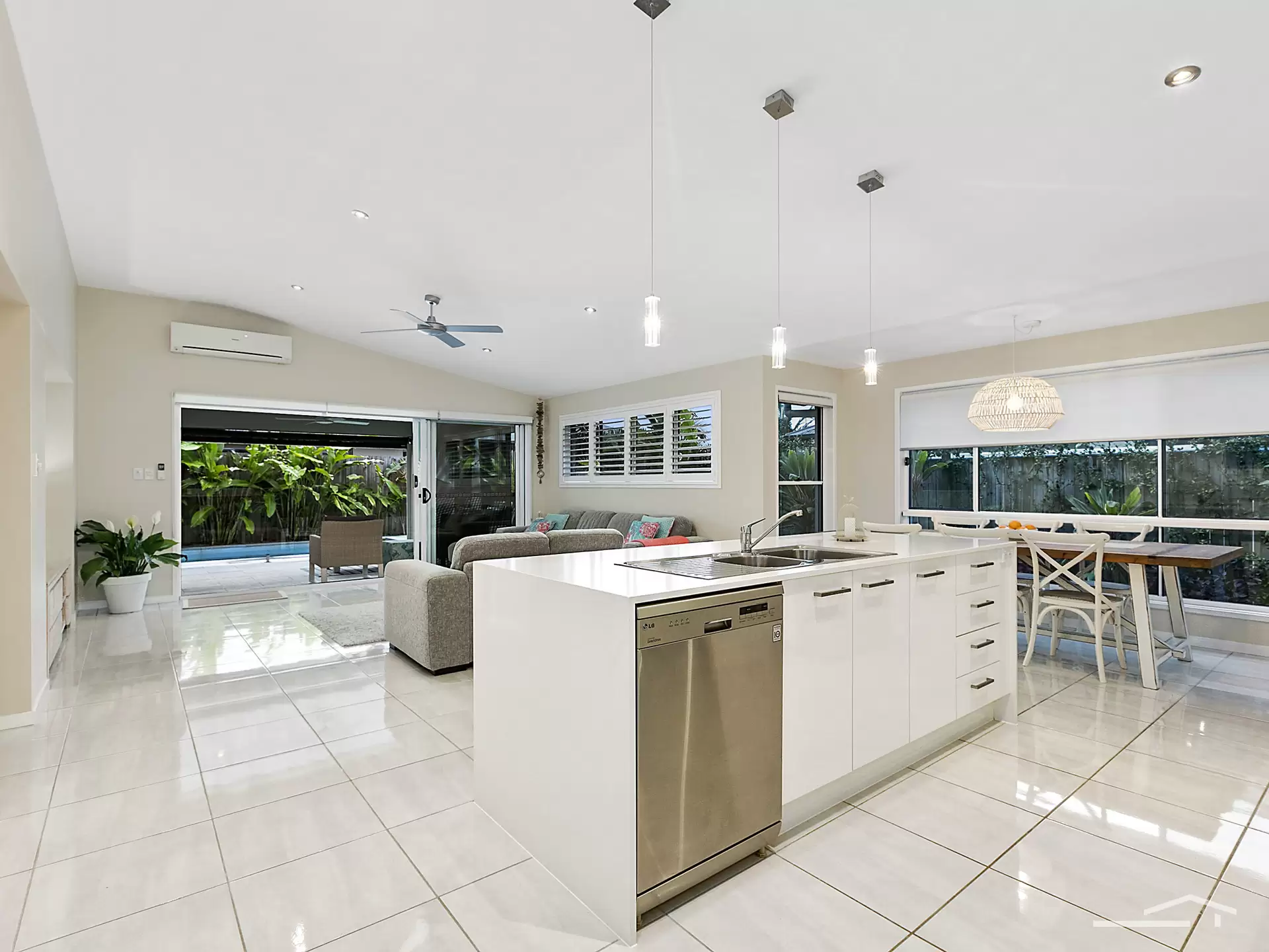 Photo #11: 36 Gainsborough Crescent, Peregian Springs - Sold by Ray White Noosa