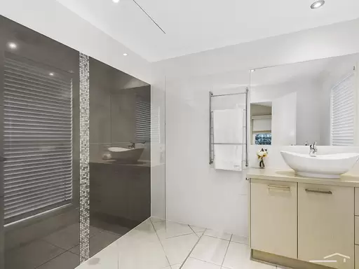 36 Gainsborough Crescent, Peregian Springs Sold by Ray White Noosa - image 19