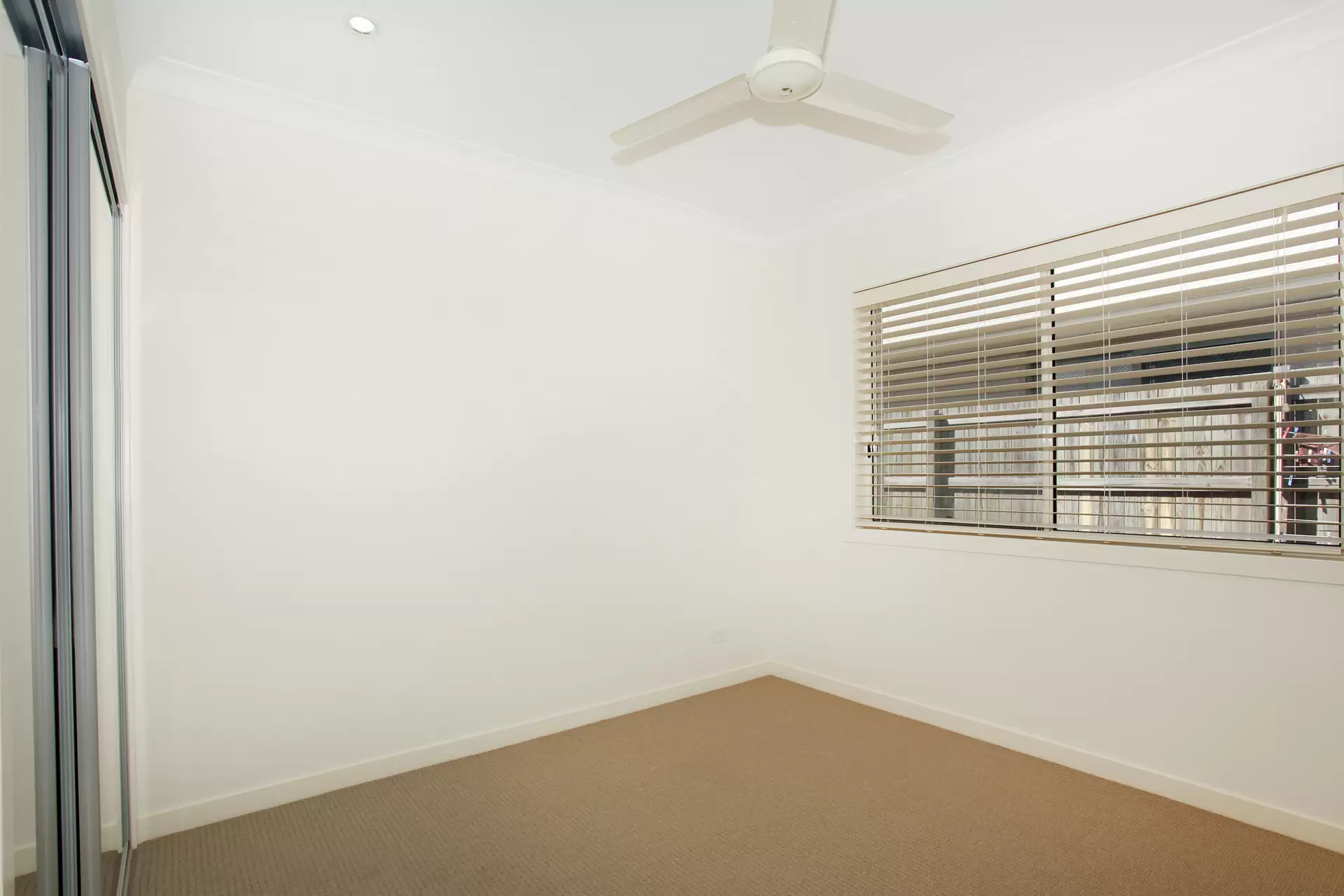 Photo #13: 11 Peachtree Crescent, Peregian Springs - Sold by Ray White Noosa