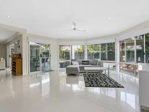 8 Nicklaus Lane, Peregian Springs Sold by Ray White Noosa - image 8