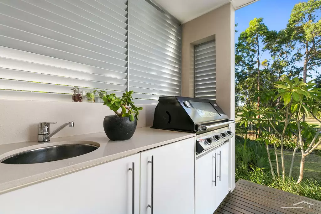 Photo #7: 4 Lakeside Drive, Peregian Springs - Sold by Ray White Noosa
