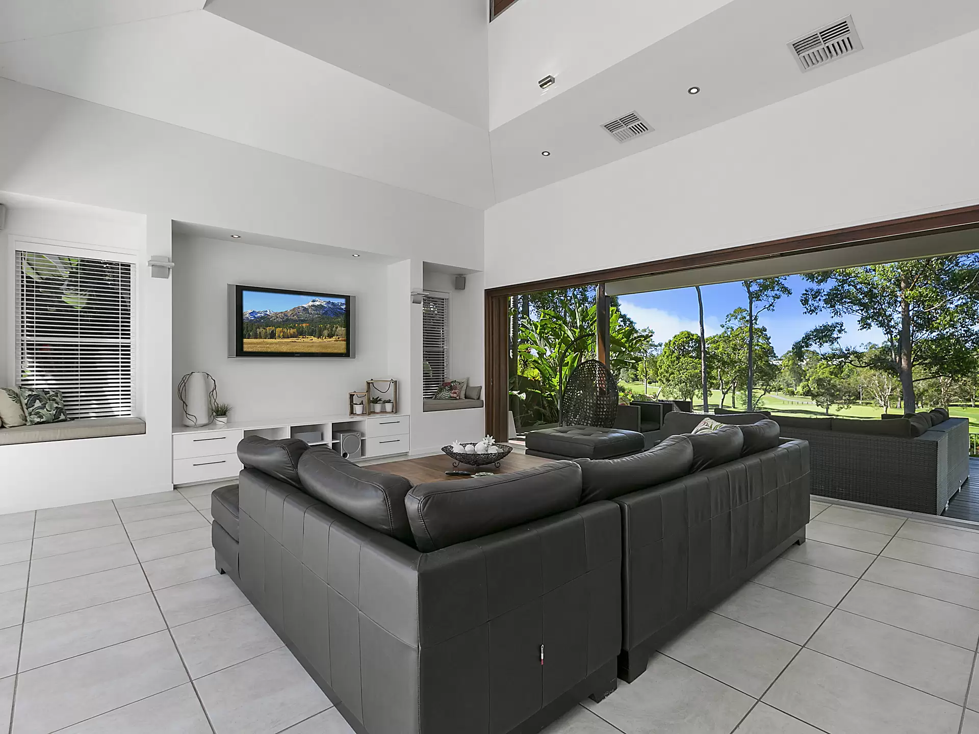 Photo #25: 10 Lakeside Drive, Peregian Springs - Sold by Ray White Noosa