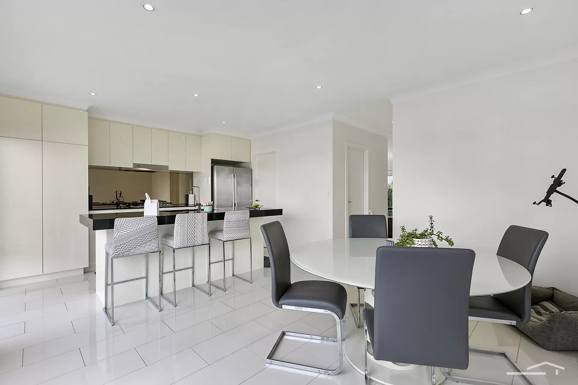 Photo #7: 18 Curlew Way, Peregian Springs - Sold by Ray White Noosa