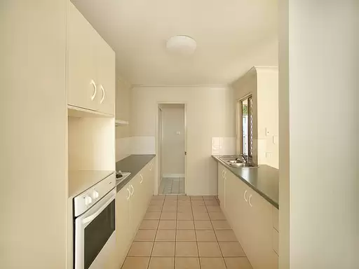 15 Silkwood Drive, Noosaville Sold by Ray White Noosa - image 2