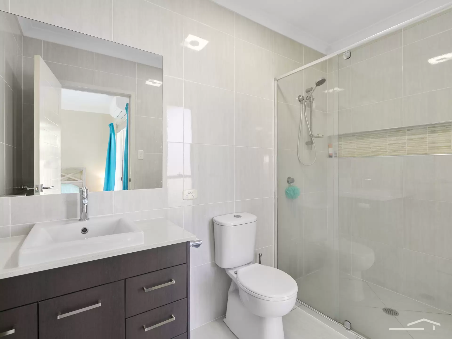 Photo #15: 32 Gainsborough Crescent, Peregian Springs - Sold by Ray White Noosa
