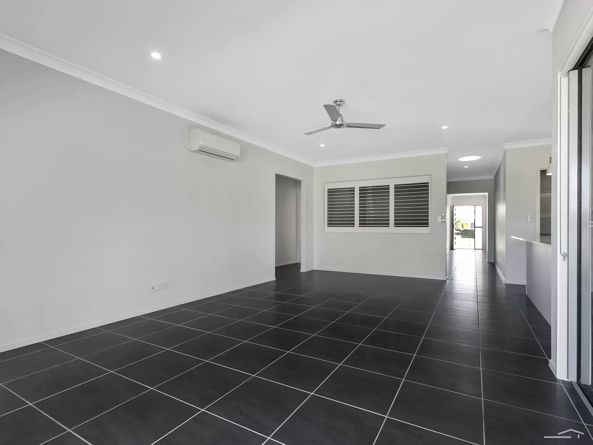 Photo #7: 213 Balgownie Drive, Peregian Springs - Sold by Ray White Noosa