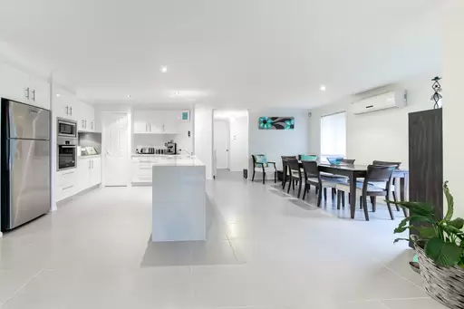 5 Parkview Parade, Peregian Springs Sold by Ray White Noosa - image 3
