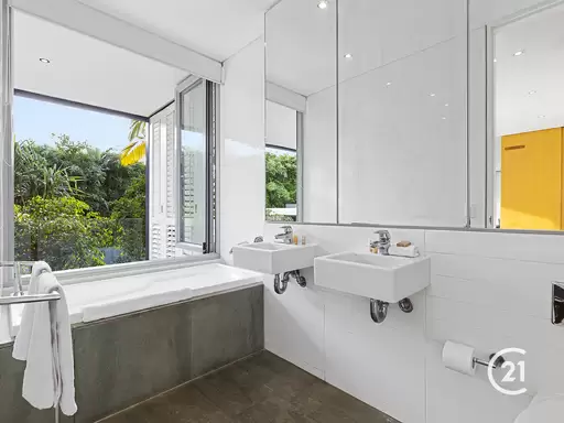 5/37-49 Noosa Drive, Noosa Heads Sold by Ray White Noosa - image 12