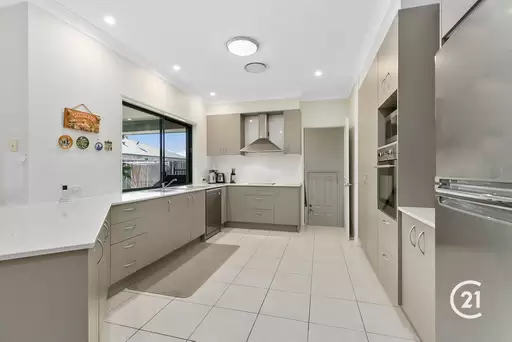10 Balgownie Drive, Peregian Springs Sold by Ray White Noosa - image 3