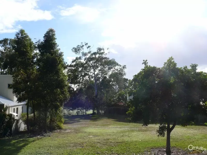 Photo #6: 33 Peachtree Crescent, Peregian Springs - Sold by Ray White Noosa