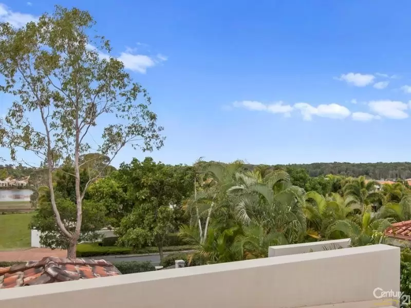 Photo #6: Villa 556/61 Noosa Springs Drive, Noosa Springs - Sold by Ray White Noosa
