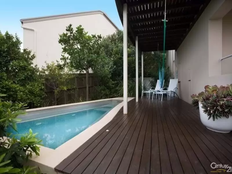 Photo #12: 1/49 Tingira Crescent, Sunrise Beach - Sold by Ray White Noosa