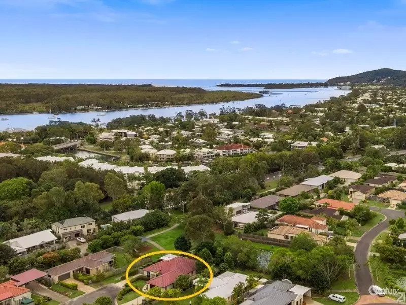 Photo #4: 6 Sands Avenue, Noosaville - Sold by Ray White Noosa
