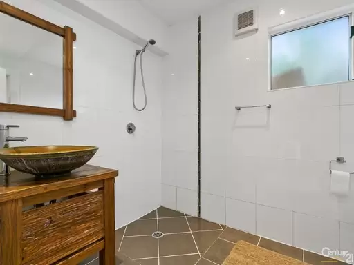 9 Swan Avenue, Sunshine Beach Sold by Ray White Noosa - image 11
