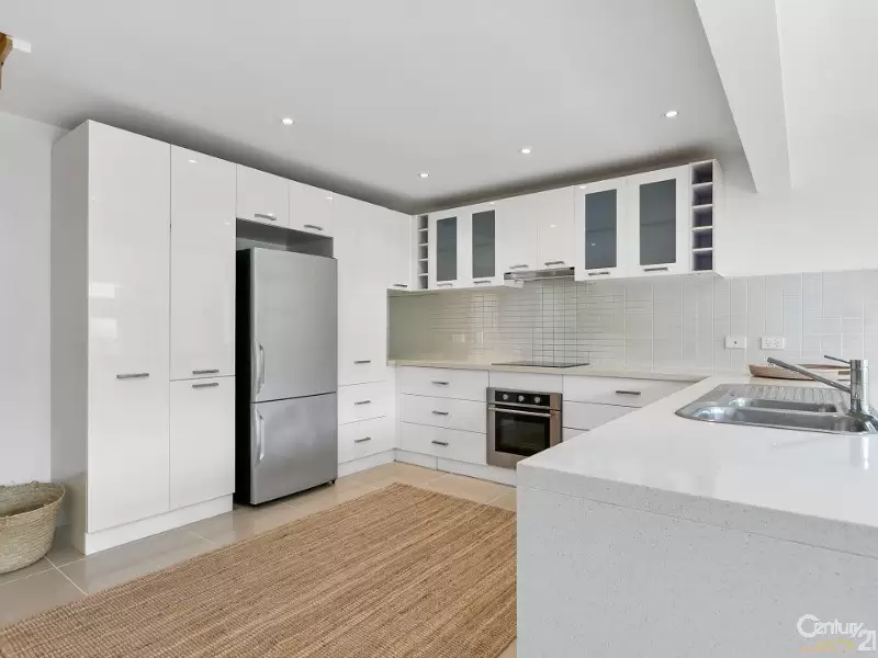Photo #8: 9 Swan Avenue, Sunshine Beach - Sold by Ray White Noosa