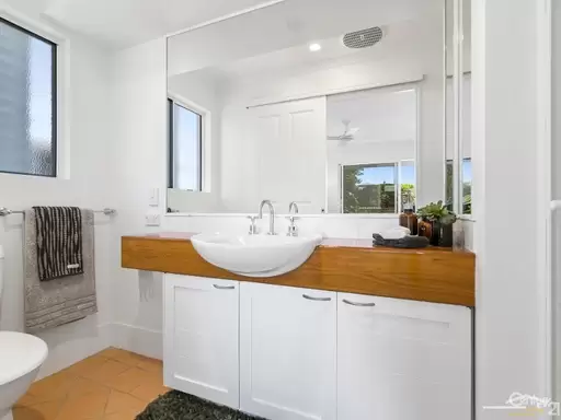 5 Antipodes Close, Castaways Beach Sold by Ray White Noosa - image 11