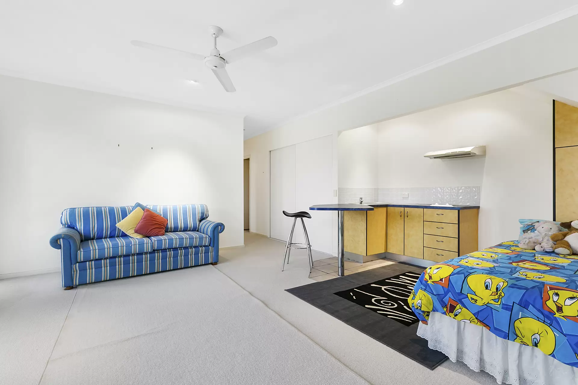 Photo #17: 1/512  David Low Way, Castaways Beach - Sold by Ray White Noosa