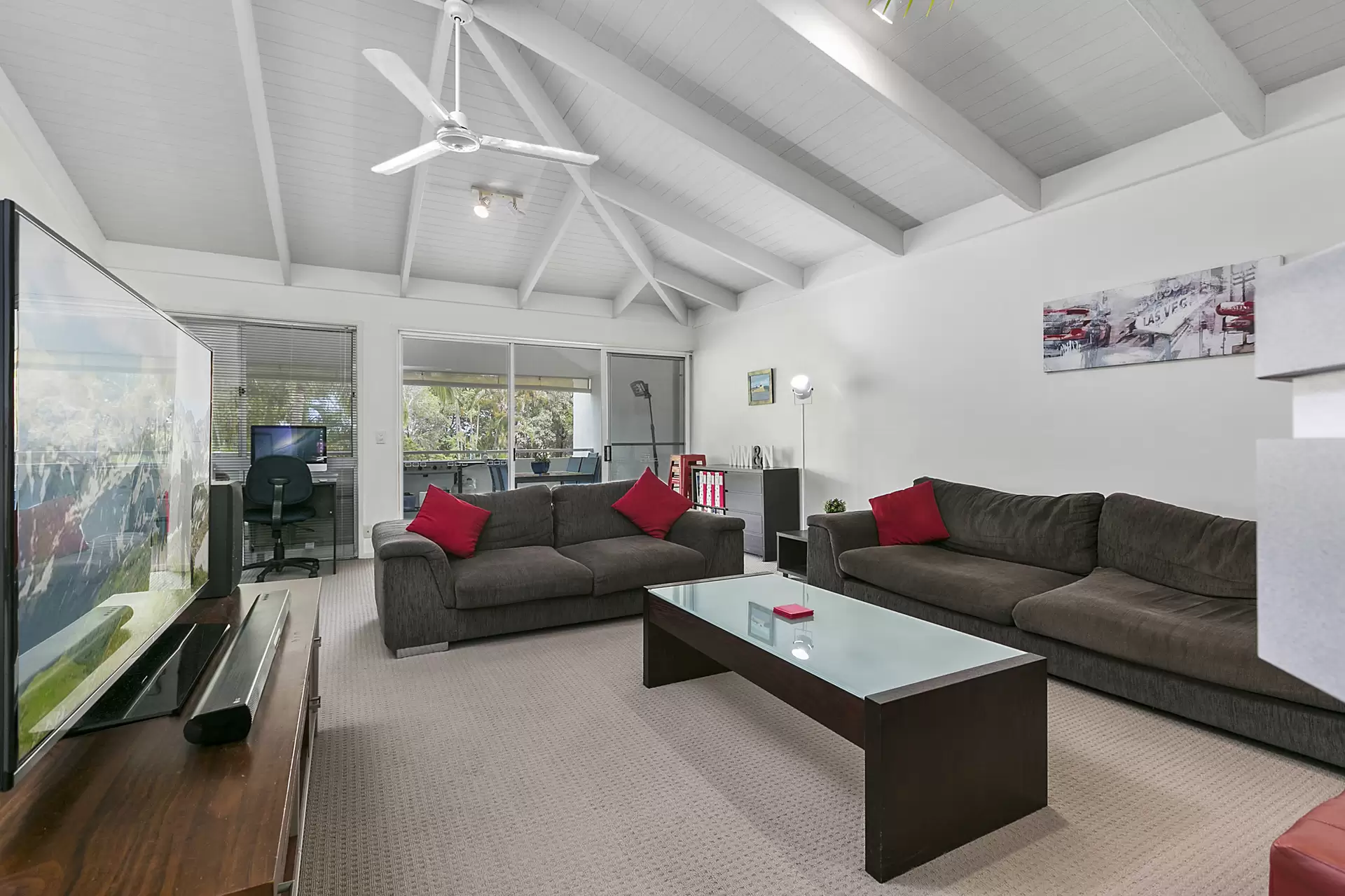 Photo #2: 5/2 Banksia Avenue, Noosa Heads - Sold by Ray White Noosa