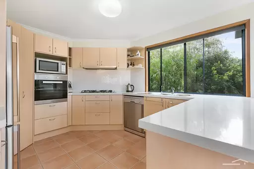 24 Antipodes Close, Castaways Beach Sold by Ray White Noosa - image 4