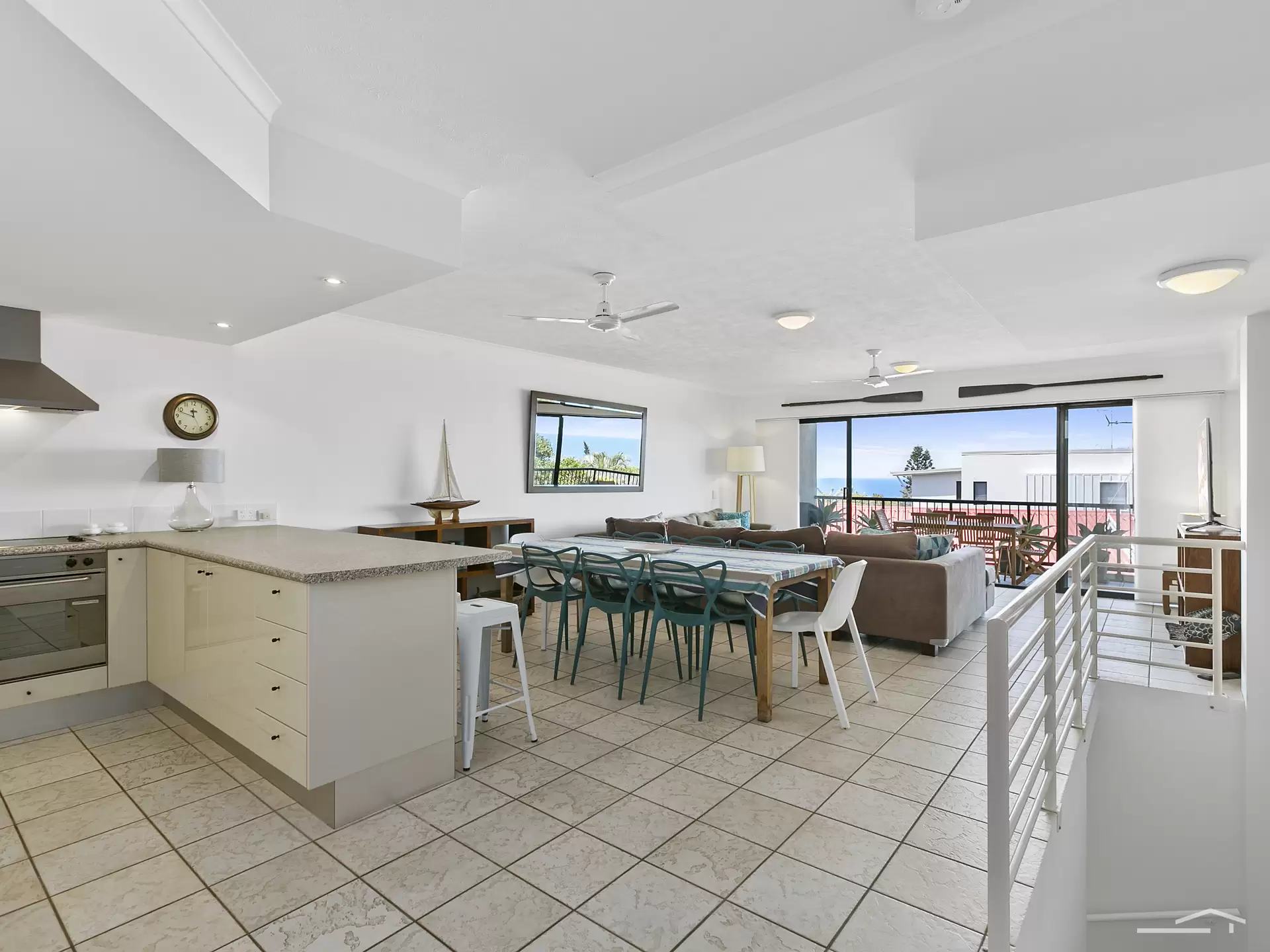 Photo #3: 3/8 Park Crescent, Sunshine Beach - Sold by Ray White Noosa