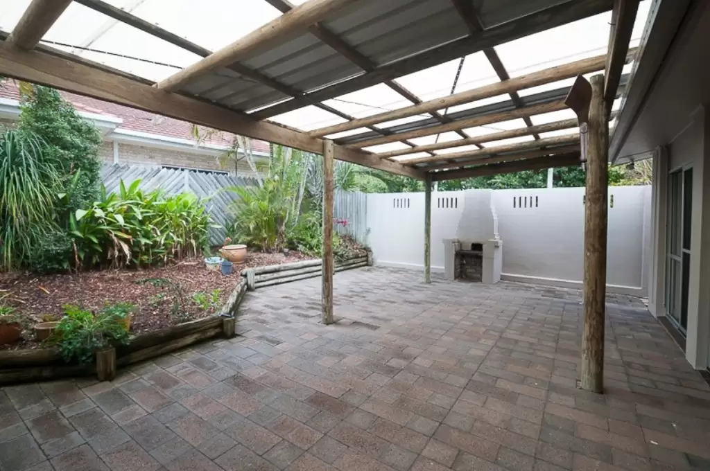 Photo #2: 47  Hawthorn Grove, Marcus Beach - Sold by Ray White Noosa