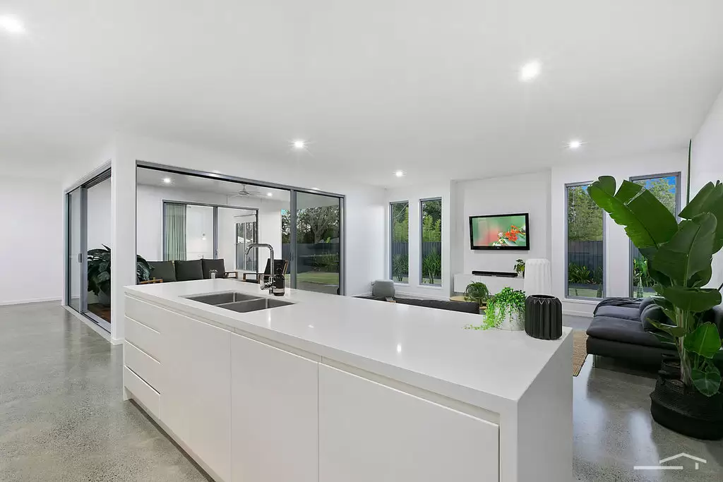 Photo #18: 27 Azolla Circuit, Noosaville - Sold by Ray White Noosa