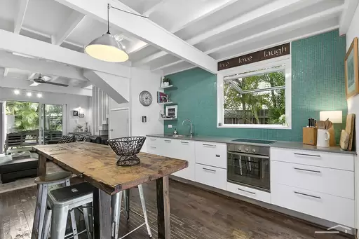 1/12 Hill Street, Sunshine Beach Sold by Ray White Noosa