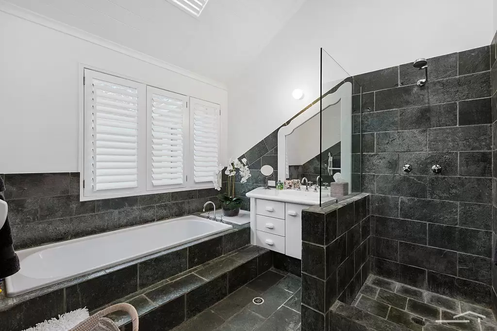 Photo #25: 8 Duke Street, Sunshine Beach - Sold by Ray White Noosa