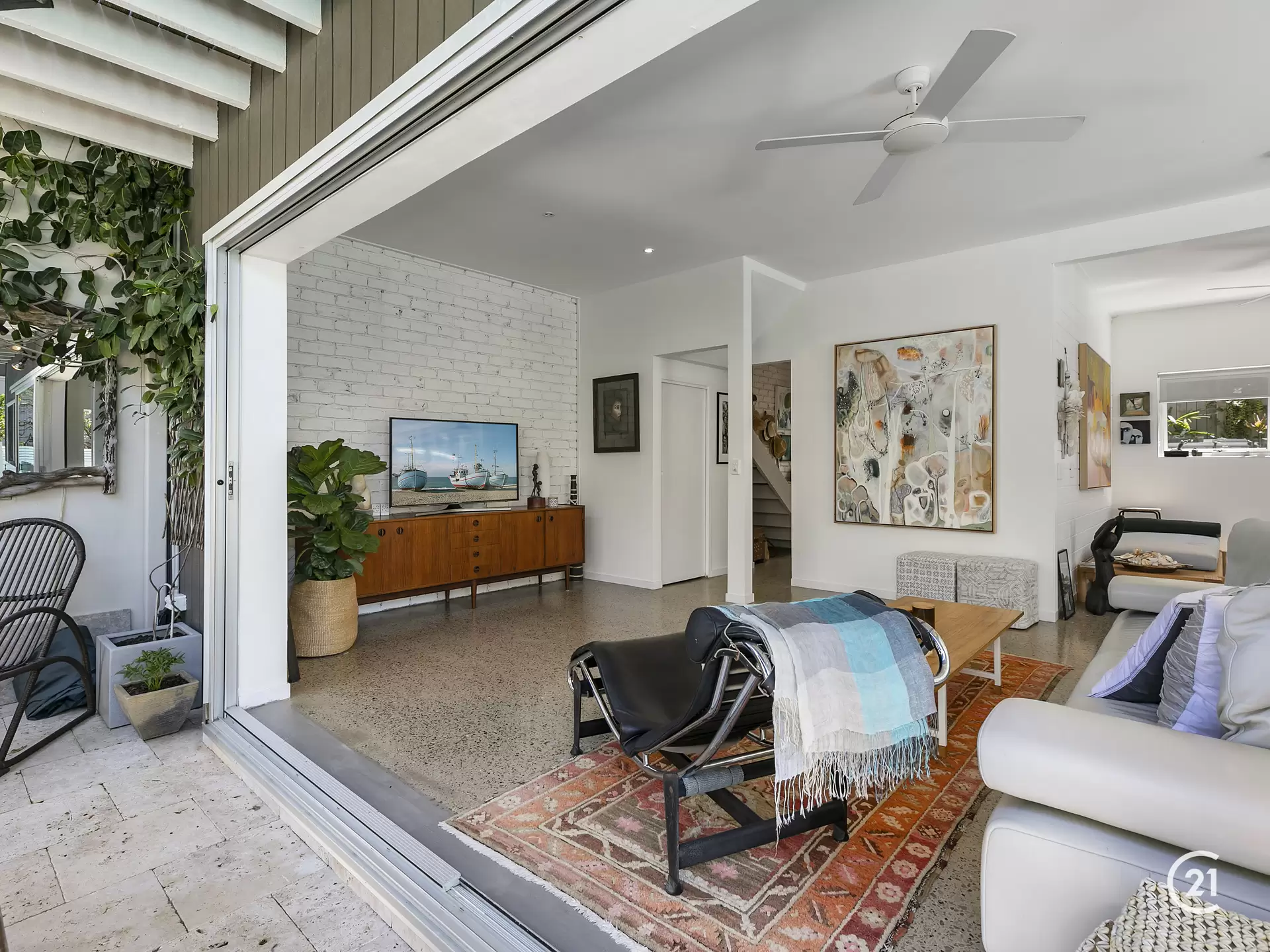 Photo #3: 1-2/18 Belmore Terrace, Sunshine Beach - Sold by Ray White Noosa