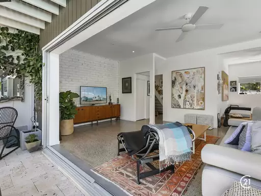 1-2/18 Belmore Terrace, Sunshine Beach Sold by Ray White Noosa - image 3