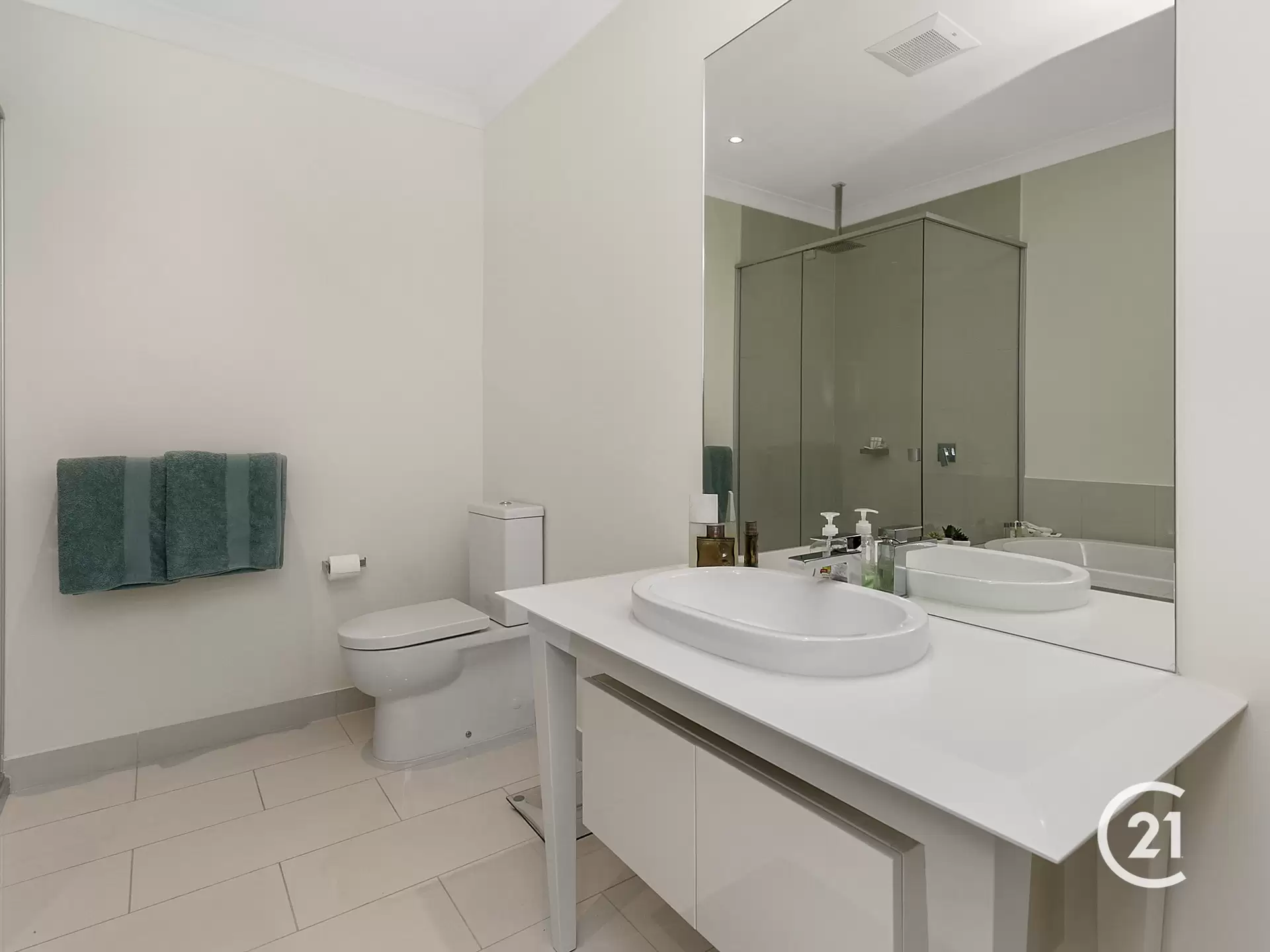 Photo #15: 55 North Ridge Avenue, Peregian Springs - Sold by Ray White Noosa