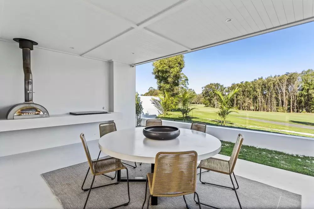 Photo #9: 7 Springs Crescent, Noosa Heads - Sold by Ray White Noosa