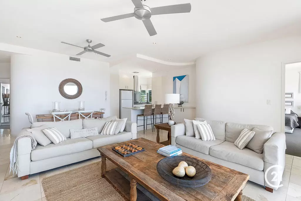 Photo #4: 7/1 Park Crescent, Sunshine Beach - Sold by Ray White Noosa