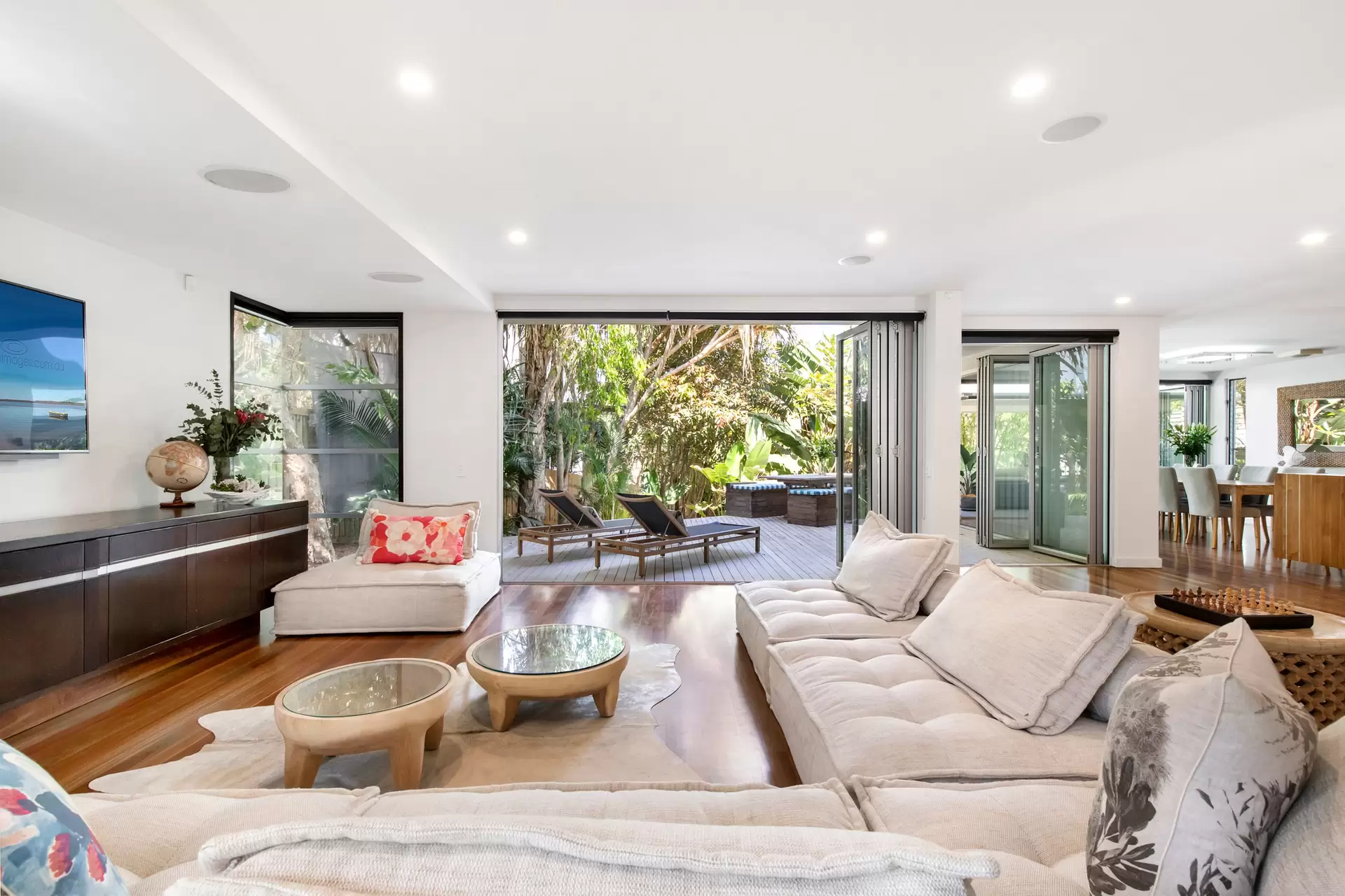 Photo #7: 28 Dolphin Bay Drive, Sunshine Beach - Sold by Ray White Noosa
