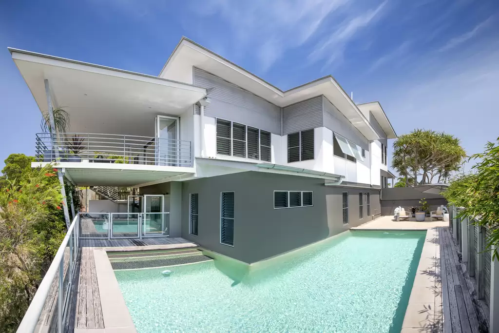 22 Seafarer Court, Castaways Beach Sold by Ray White Noosa