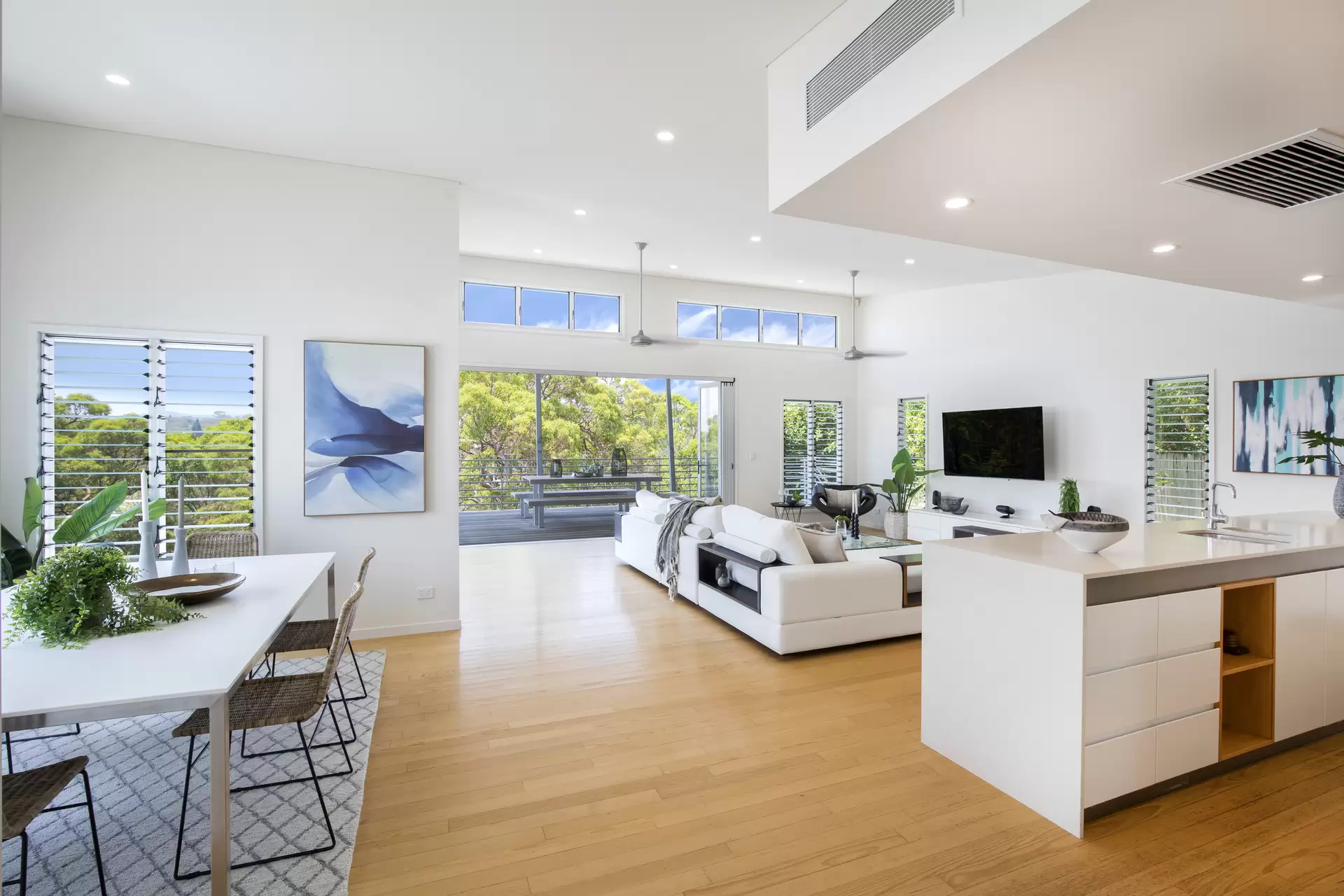 Photo #4: 22 Seafarer Court, Castaways Beach - Sold by Ray White Noosa