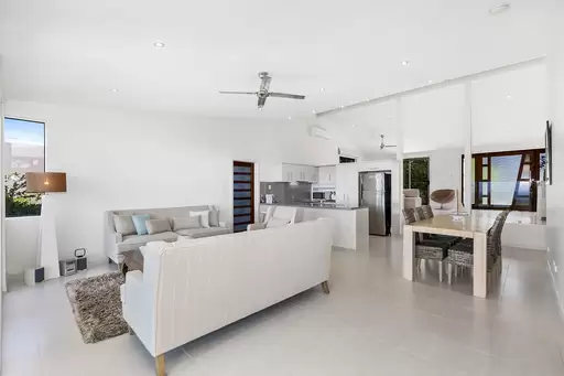 34 Netherby Rise, Sunrise Beach Sold by Ray White Noosa - image 8