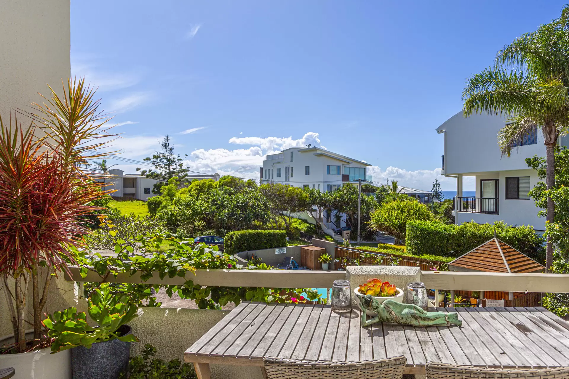 Photo #2: 3/4 Park Crescent, Sunshine Beach - Sold by Ray White Noosa